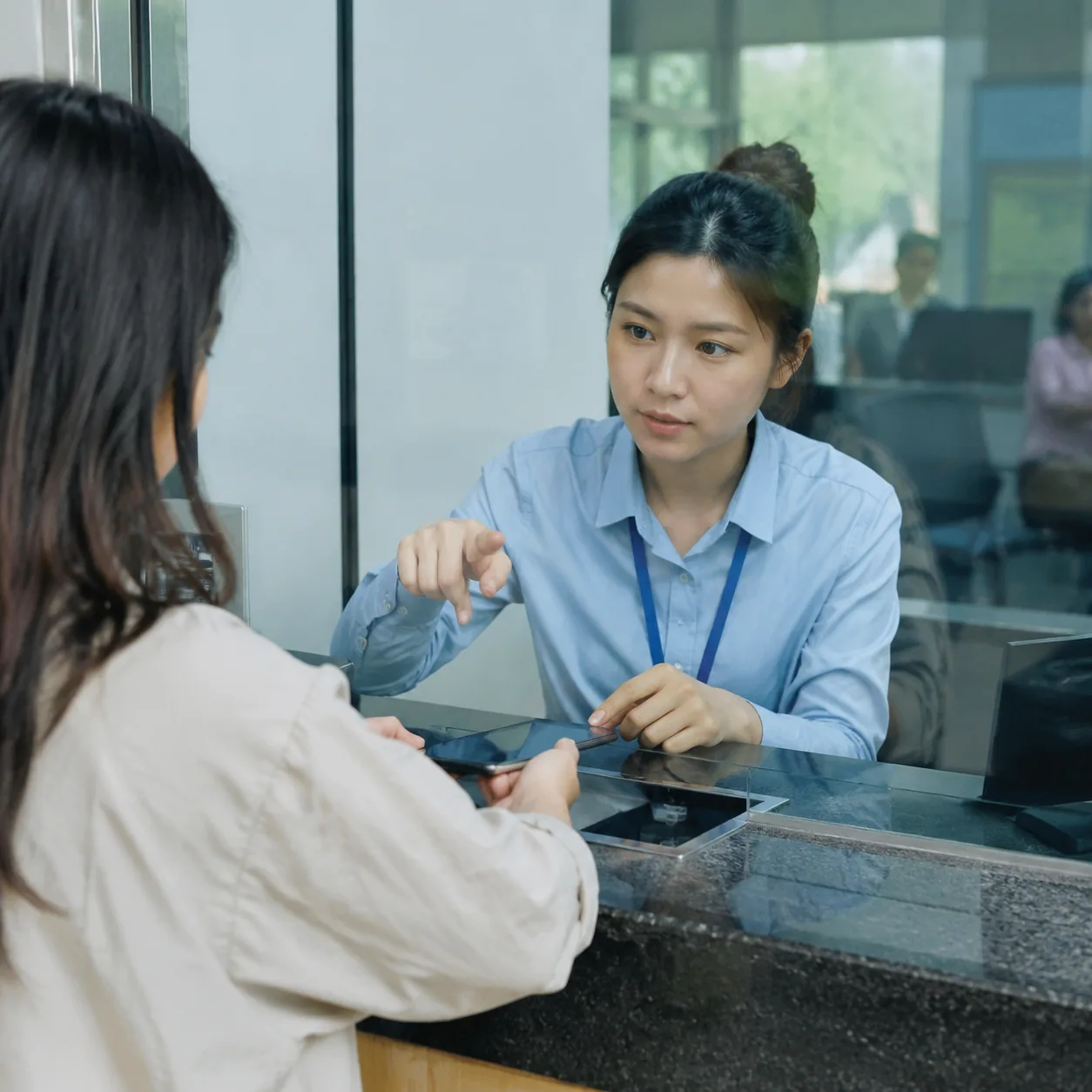 在景区买票前,我先学会确认日期和入园时段